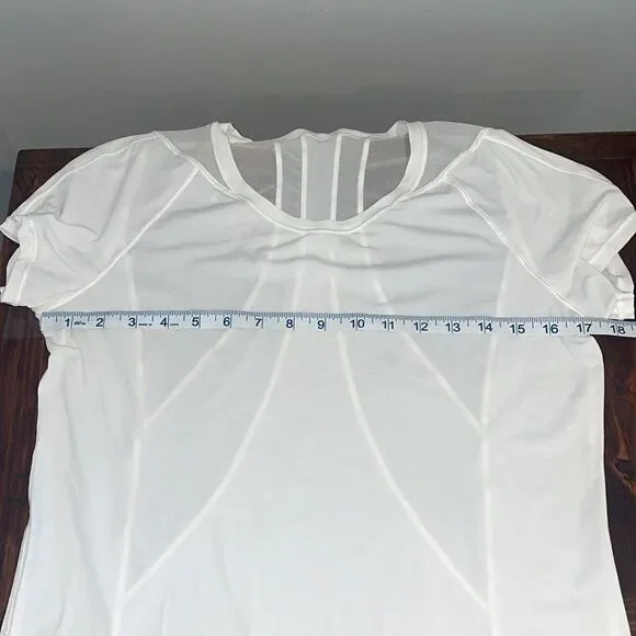 Lululemon Seek The Heat Short Sleeve White Size 2 - Picture 5 of 6